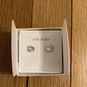 Stella and dot gold studs